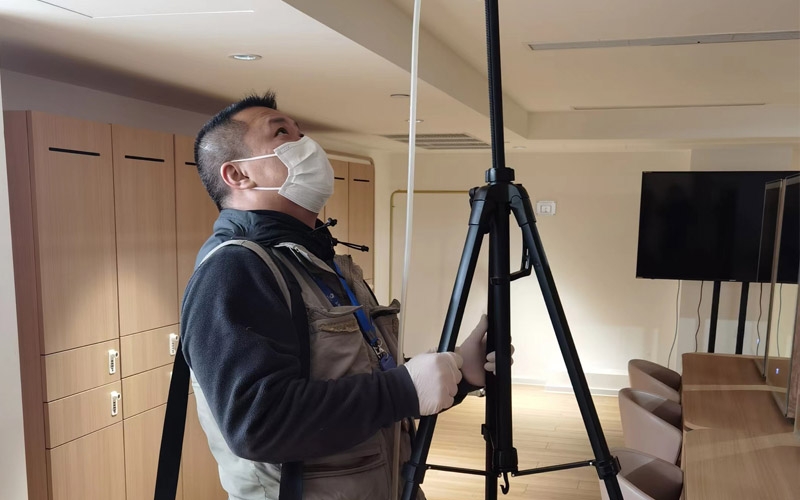 集中空調通風系統衛生檢測現場（辦理集中空調檢測報告）